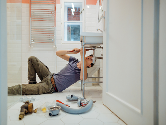 Tips to Avoid Plumbing Problems in Wiltshire